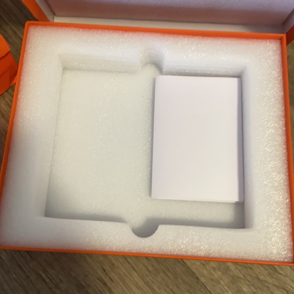 Authentic Hermès boxes, dust bags -shopping bags - Picture 3 of 4